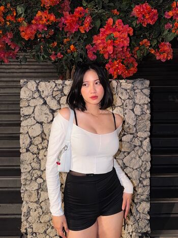 Full leaked Laras kinanda putri private photo