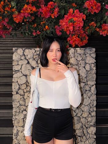 Full leaked Laras kinanda putri private photo