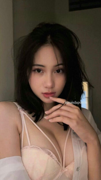 Full leaked Laras kinanda putri private photo