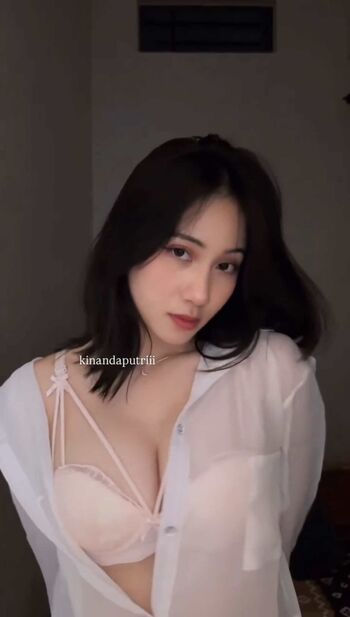 Full leaked Laras kinanda putri private photo