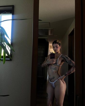 Full leaked Larifukushima private onlyfans photo