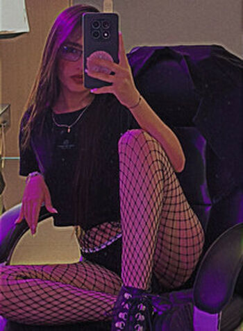 Full leaked Larisasmirnoov page private photo