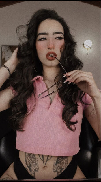 Full leaked Larisasmirnoov private photo