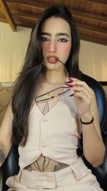 Full leaked Larisasmirnoov private photo