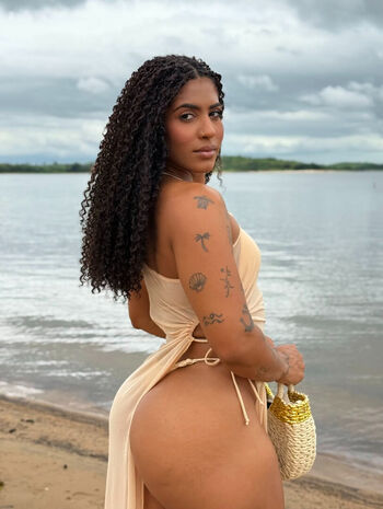 Full leaked Larissa felix page private onlyfans photo