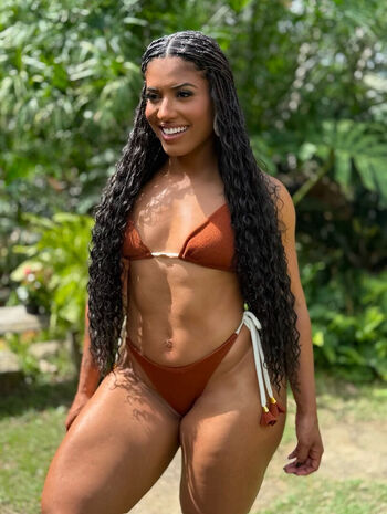 Full leaked Larissa felix page private onlyfans photo