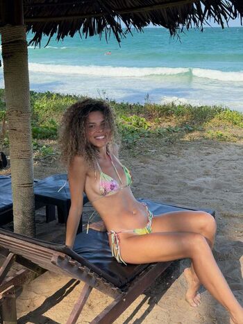 Full leaked Larissa gloor private onlyfans photo