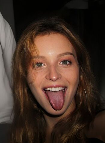 Full leaked Larissa karlovic page private photo