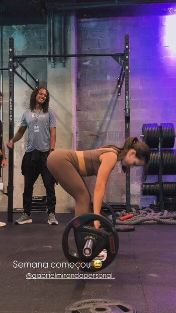 Full leaked Larissa manoela page private onlyfans photo