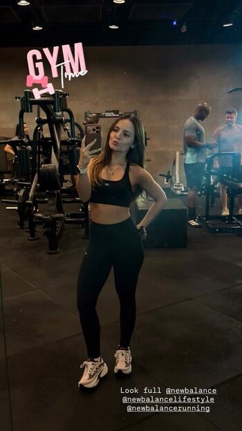 Larissa Manoela