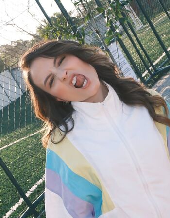 Full leaked Larissa manoela private photo
