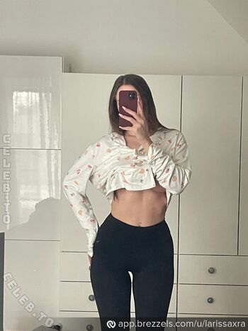 Full leaked Larissaxra private onlyfans photo