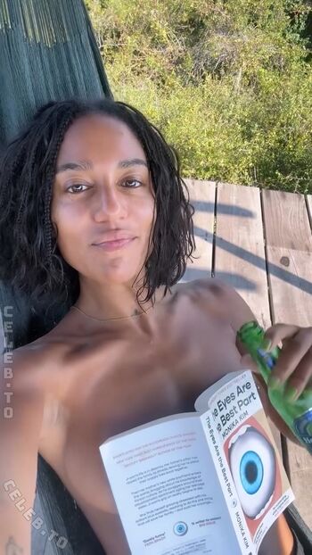 Full leaked Larypoppins private onlyfans photo