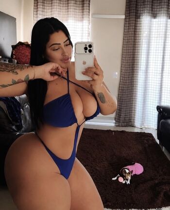 Full leaked Laryssacastro private photo