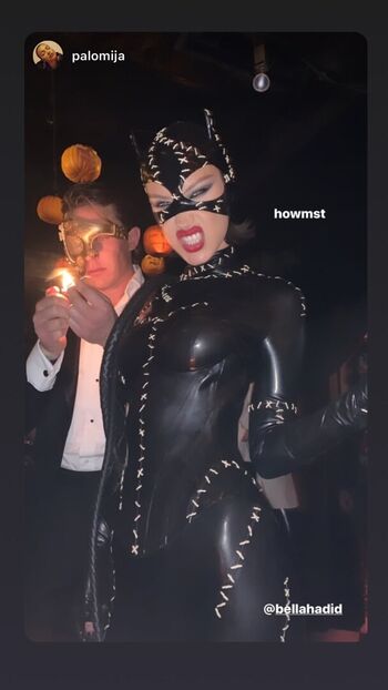 Full leaked Latex fetish private photo