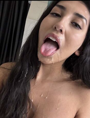 Full leaked Latinaasparkles private onlyfans photo