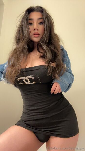 Full leaked Latinalyla private photo