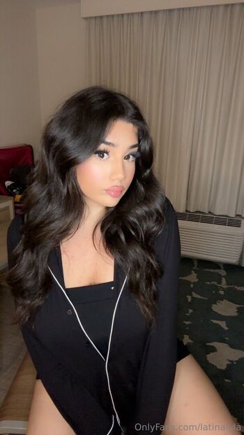 Full leaked Latinalyla private photo