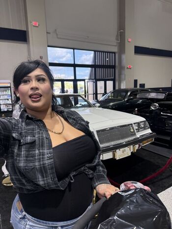 Full leaked Latinaxmamiu private photo