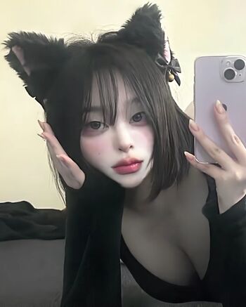 Full leaked Latulip  page private onlyfans photo