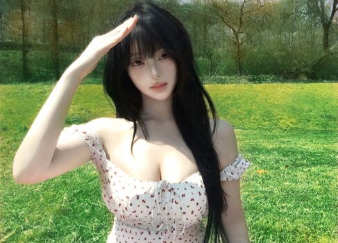 Full leaked Latulip page private photo