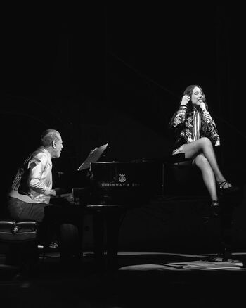 Full leaked Laufey lin page private onlyfans photo