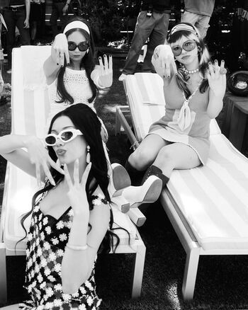 Full leaked Laufey lin private onlyfans photo