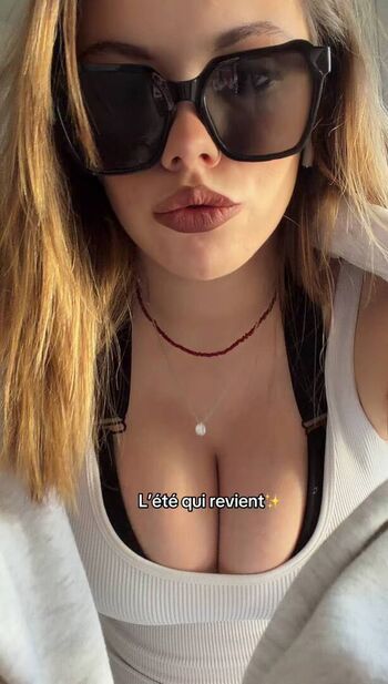 Full leaked Laura caubel private photo
