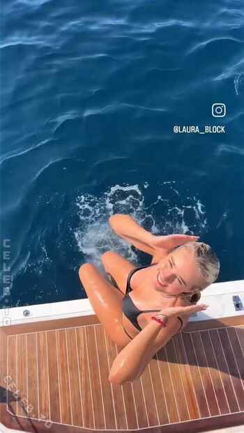 Full leaked Laura block private onlyfans photo