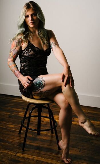 Full leaked Laura dahl private photo