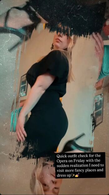 Full leaked Laura katz private photo