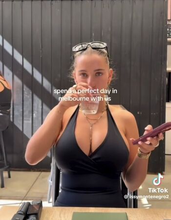 Full leaked Laura lauramjj page private onlyfans photo