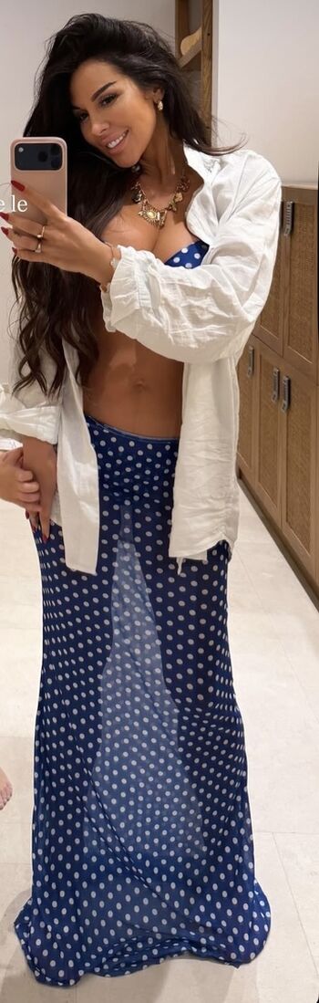 Full leaked Laura lempika private photo