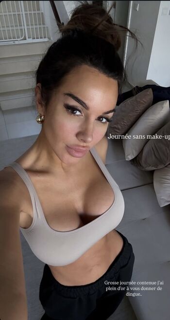 Full leaked Laura lempika private photo