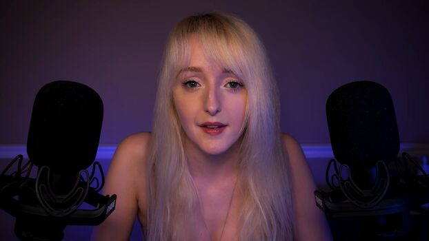 Full leaked Laura lemurex private photo