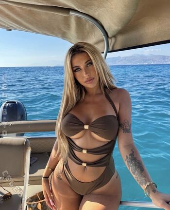 Full leaked Laura moradi private photo