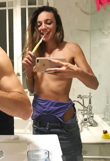 Full leaked Laura perlongo private onlyfans photo