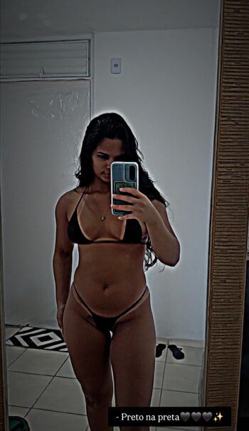 Full leaked Laura santos private photo