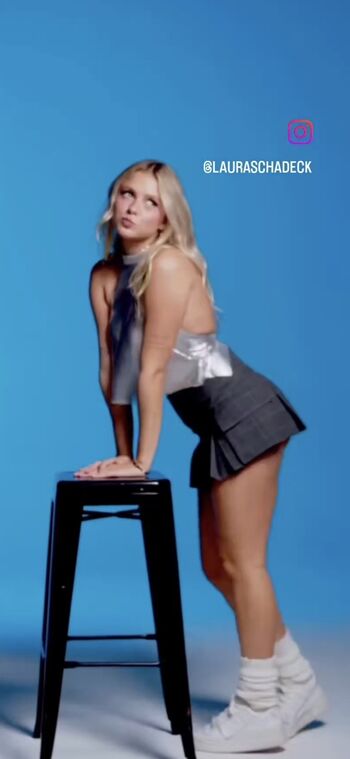 Full leaked Laura schadeck private photo