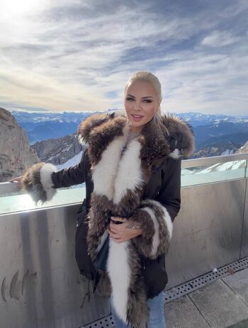 Full leaked Laura vargov private photo
