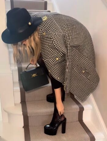 Full leaked Laura whitmore private onlyfans photo