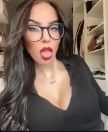 Full leaked Lauraaasmk private photo