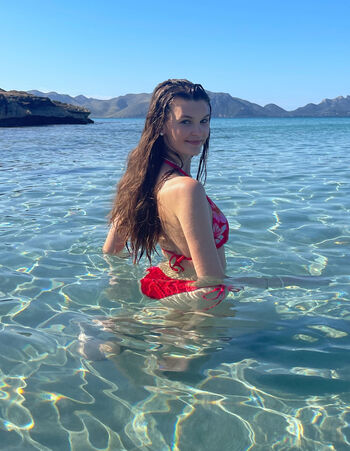 Full leaked Laurafermann private photo