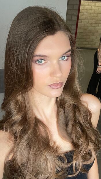 Full leaked Laurafermann private photo