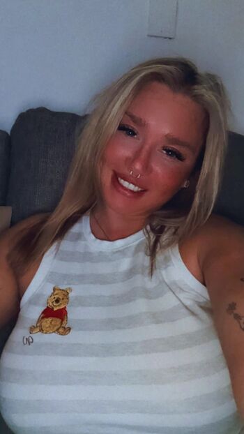 Full leaked Laurajmclean page private onlyfans photo