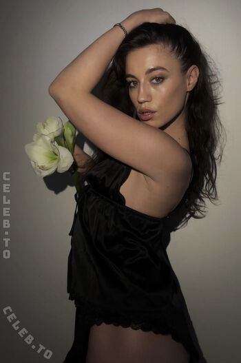 Full leaked Laurakokinova private onlyfans photo