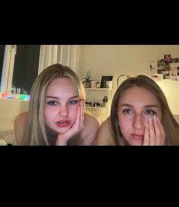 Full leaked Lauralexyy private photo