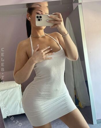 Full leaked Lauralianajane private photo