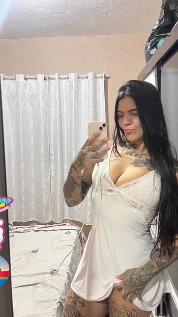 Full leaked Lauralopx page private onlyfans photo