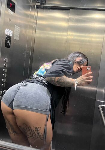 Full leaked Lauralopx page private onlyfans photo